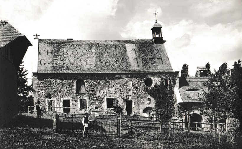 Photo de la chapelle pendant la période Villain